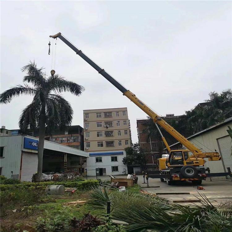 重庆12吨吊车出租一天的收费标准是什么