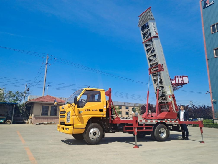 重庆云梯车出租费用解析：如何选择更具性价比的服务