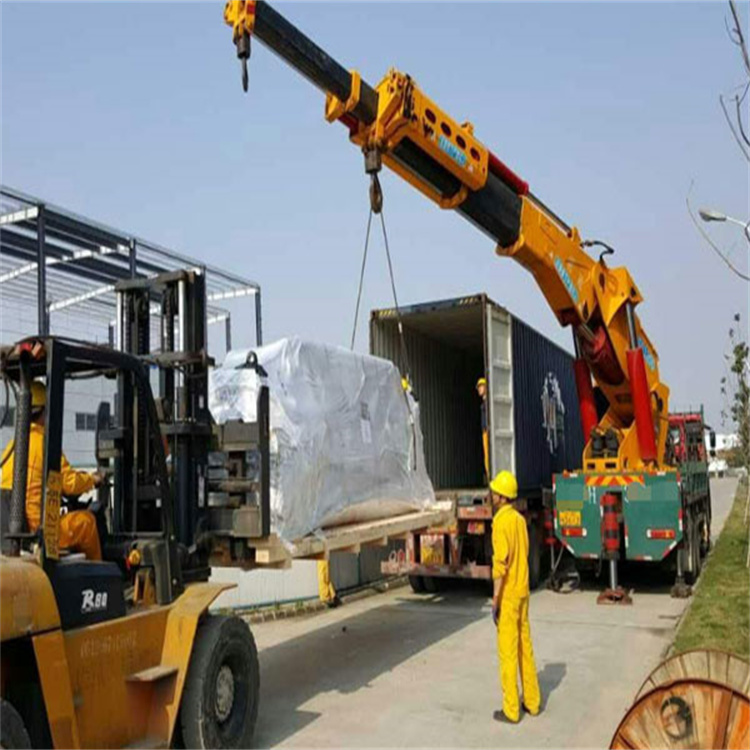 重庆专业随车吊出租电话