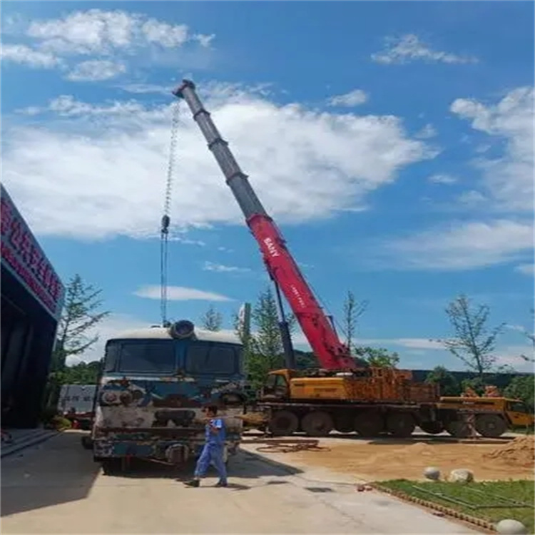 重庆吊车出租｜16吨汽车吊｜工地吊装/设备吊运｜灵活调度_专业团队